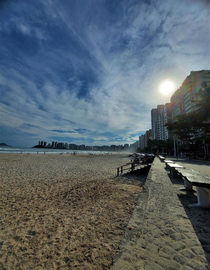 Apto Pe Na Areia Praia Das Pitangueiras - Centro Guaruja Ngoại thất bức ảnh