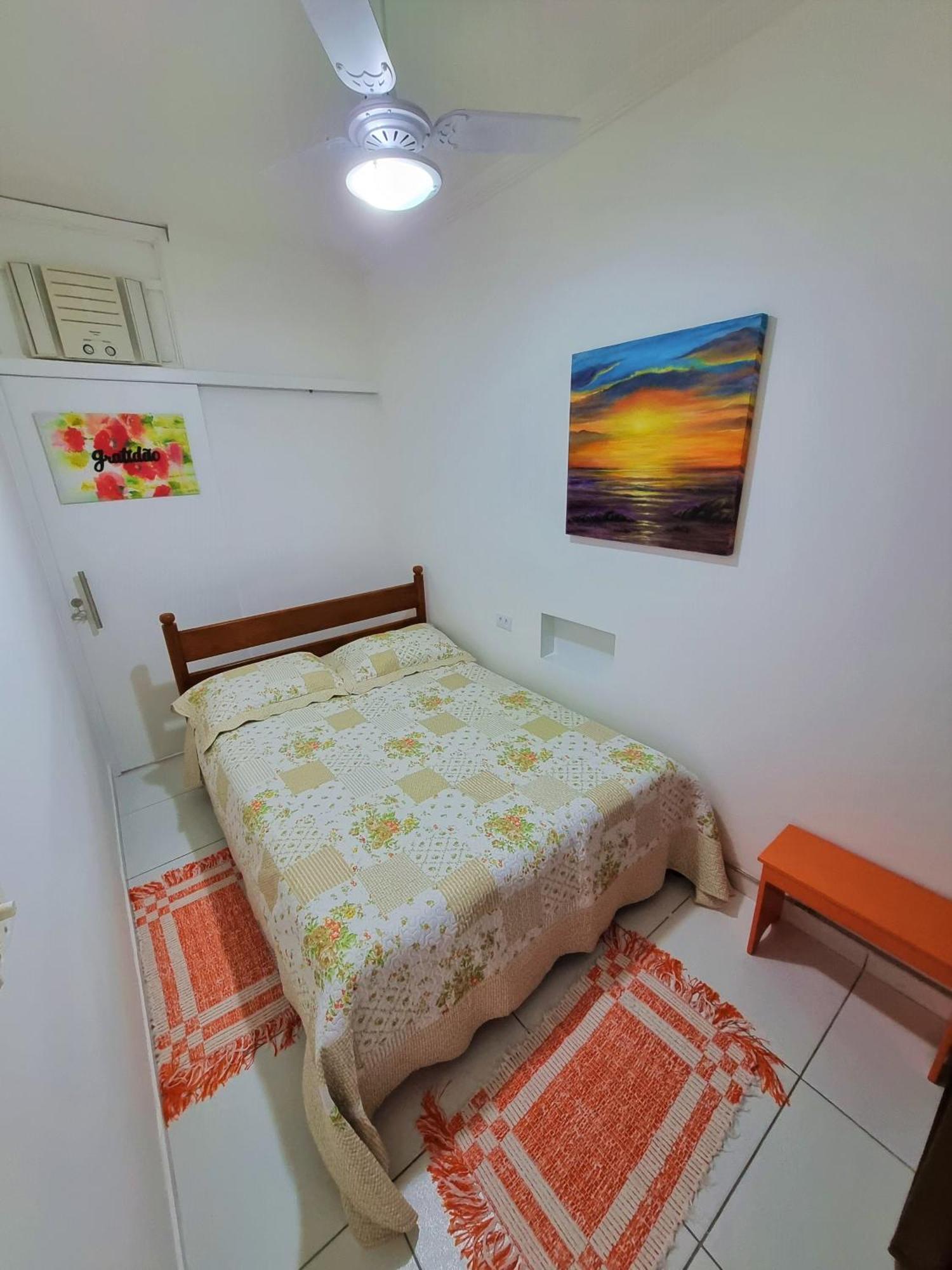 Apto Pe Na Areia Praia Das Pitangueiras - Centro Guaruja Ngoại thất bức ảnh